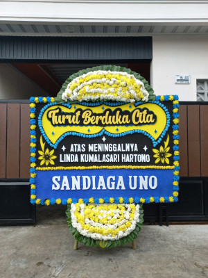 Papan Bunga Duka di Gempol
